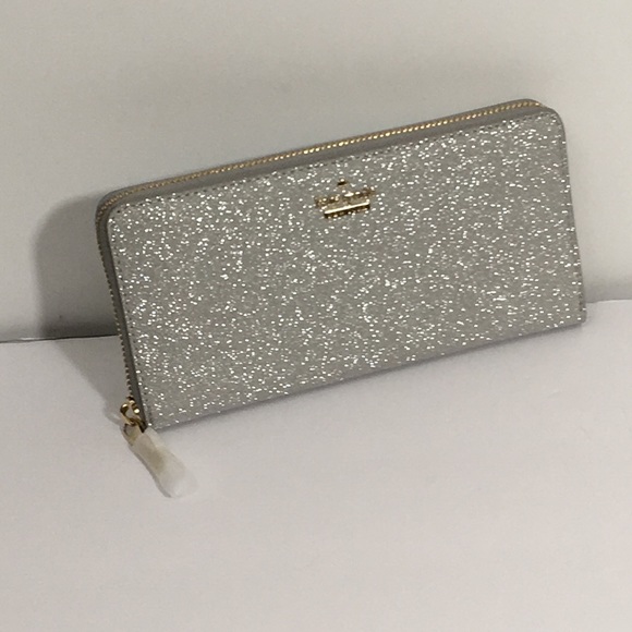 kate spade Handbags - Kate Spade BC Silver Glitter Lacey NWT